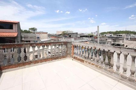 Casa para alugar com 150m², 2 quartos e 1 vagaVaranda