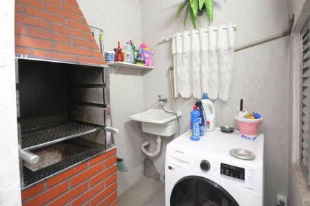 Casa para alugar com 150m², 2 quartos e 1 vagaÁrea de Serviço