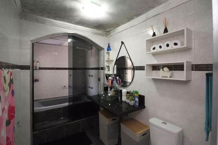 Casa para alugar com 150m², 2 quartos e 1 vagaBanheiro 1