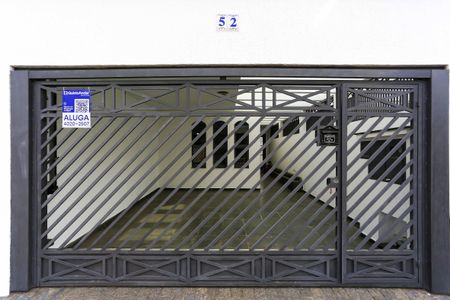 Casa para alugar com 200m², 3 quartos e 2 vagasFachada