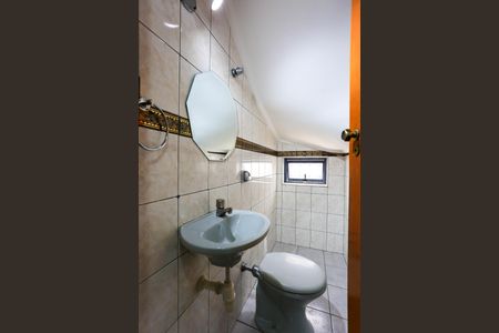 Casa para alugar com 200m², 3 quartos e 2 vagasLavabo