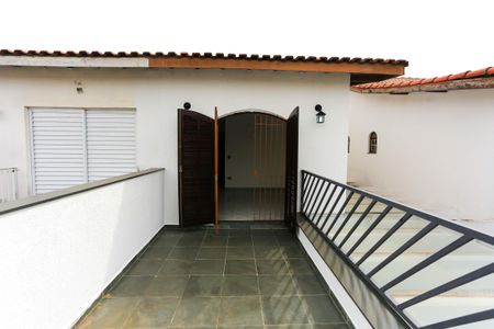 Casa para alugar com 200m², 3 quartos e 2 vagasSuite varanda