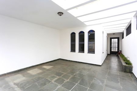 Casa para alugar com 200m², 3 quartos e 2 vagasGaragem