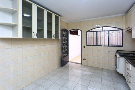 Casa para alugar com 200m², 3 quartos e 2 vagasCozinha