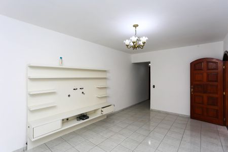 Casa para alugar com 200m², 3 quartos e 2 vagas Sala