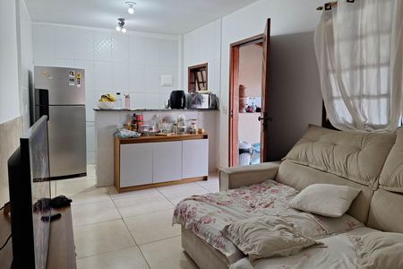 Sala de casa para alugar com 2 quartos, 360m² em Maravista, Niterói