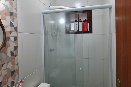 Casa para alugar com 360m², 2 quartos e 8 vagas Casa para alugar com 360m², 2 quartos e 8 vagasBanheiro social