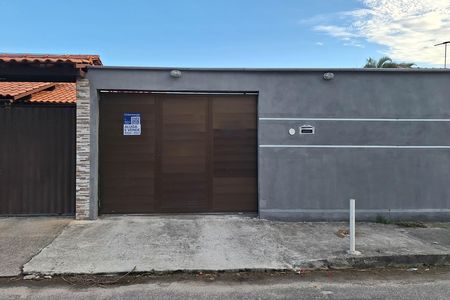 Casa para alugar com 360m², 2 quartos e 8 vagas Casa para alugar com 360m², 2 quartos e 8 vagasFachada