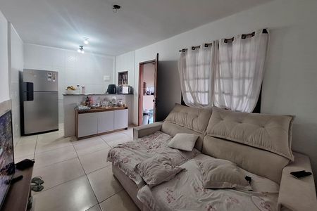 Sala de casa para alugar com 2 quartos, 360m² em Maravista, Niterói