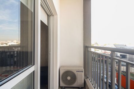 Studio para alugar com 24m², 1 quarto e sem vaga Studio para alugar com 24m², 1 quarto e sem vagaVaranda