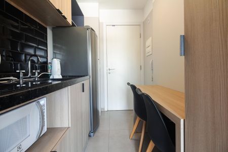 Studio para alugar com 24m², 1 quarto e sem vaga Studio para alugar com 24m², 1 quarto e sem vagaCozinha