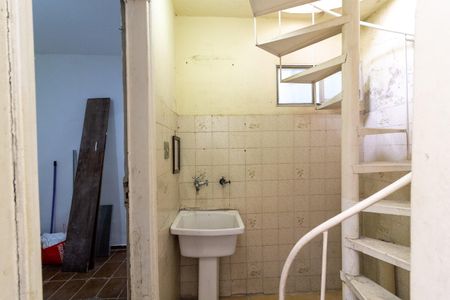 Casa para alugar com 110m², 2 quartos e 2 vagas Casa para alugar com 110m², 2 quartos e 2 vagasÁrea de Serviço