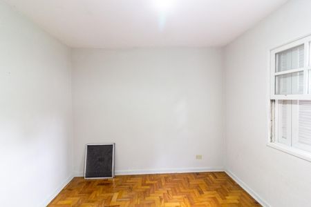 Casa para alugar com 110m², 2 quartos e 2 vagas Casa para alugar com 110m², 2 quartos e 2 vagasQuarto 2