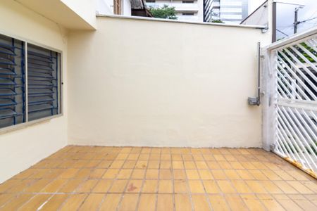 Casa para alugar com 110m², 2 quartos e 2 vagas Casa para alugar com 110m², 2 quartos e 2 vagasGaragem