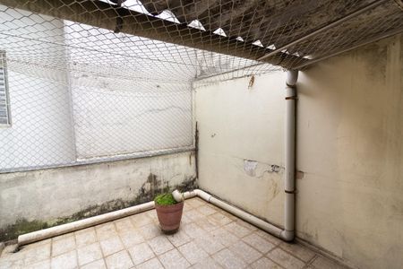 Casa para alugar com 110m², 2 quartos e 2 vagas Casa para alugar com 110m², 2 quartos e 2 vagasTerraço