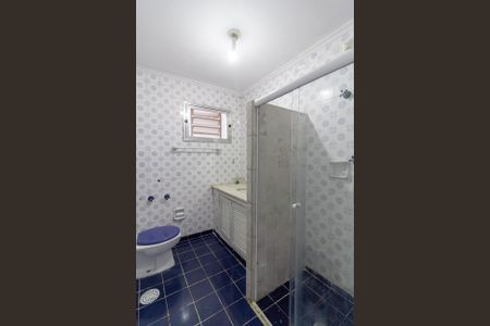 Casa para alugar com 110m², 2 quartos e 2 vagas Casa para alugar com 110m², 2 quartos e 2 vagasBanheiro Social