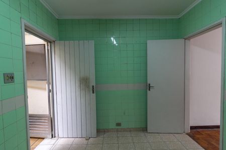 Casa para alugar com 110m², 2 quartos e 2 vagas Casa para alugar com 110m², 2 quartos e 2 vagasCozinha