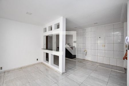 Casa à venda com 160m², 4 quartos e sem vaga