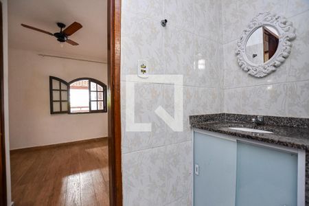 Casa à venda com 160m², 4 quartos e sem vaga