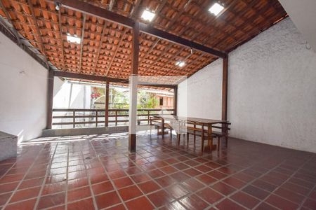 Casa à venda com 160m², 4 quartos e sem vaga