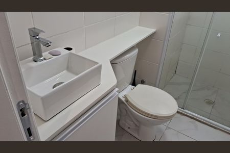 Banheiro social de apartamento para alugar com 2 quartos, 50m² em Engenho Novo, Rio de Janeiro