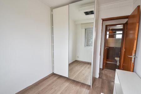 Apartamento à venda com 68m², 3 quartos e 2 vagasQuarto 2