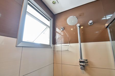 Apartamento à venda com 68m², 3 quartos e 2 vagasBanheiro Social