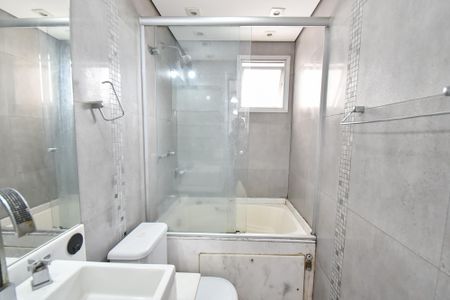 Apartamento à venda com 68m², 3 quartos e 2 vagasBanheiro da Suíte