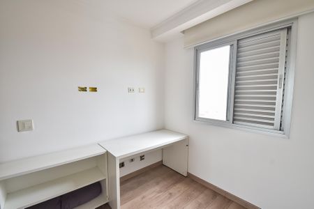 Apartamento à venda com 68m², 3 quartos e 2 vagasQuarto 2