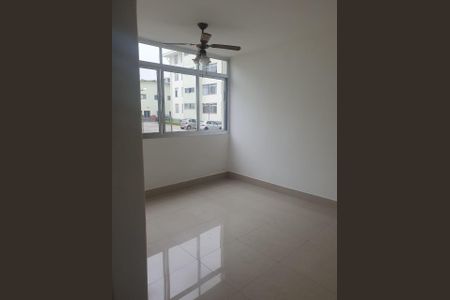 Sala de apartamento para alugar com 3 quartos, 65m² em Rudge Ramos, São Bernardo do Campo