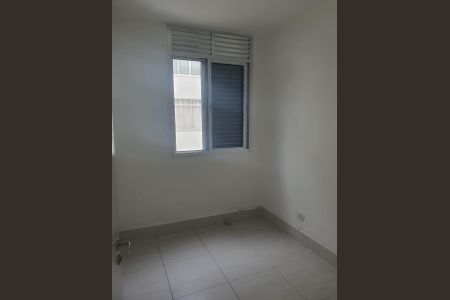 Quarto de apartamento para alugar com 3 quartos, 65m² em Rudge Ramos, São Bernardo do Campo