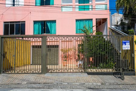 Studio para alugar com 40m², 1 quarto e 1 vaga Studio para alugar com 40m², 1 quarto e 1 vagaFachada