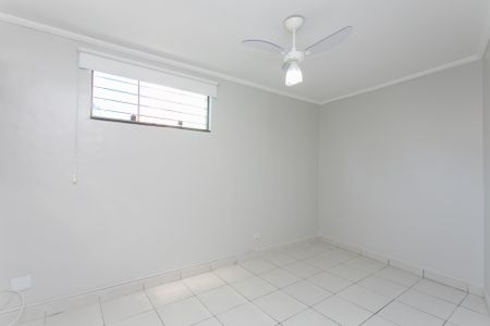 Studio para alugar com 40m², 1 quarto e 1 vaga Studio para alugar com 40m², 1 quarto e 1 vagaQuarto