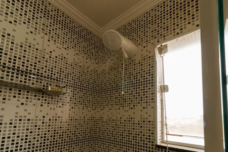 Casa de condomínio à venda com 140m², 3 quartos e 2 vagasBanheiro Social