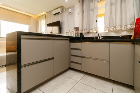 Casa de condomínio à venda com 140m², 3 quartos e 2 vagasCozinha