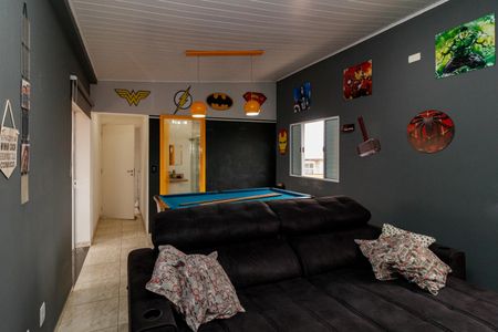 Casa de condomínio à venda com 140m², 3 quartos e 2 vagasSala