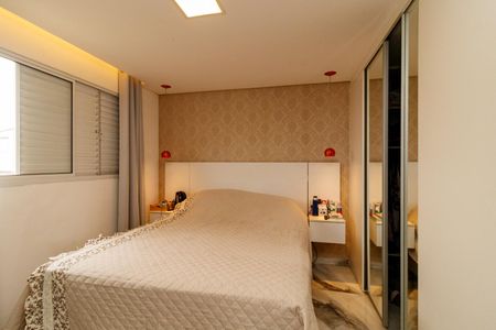 Casa de condomínio à venda com 140m², 3 quartos e 2 vagasSuíte