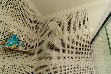 Casa de condomínio à venda com 140m², 3 quartos e 2 vagasBanheiro Social 2