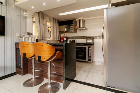 Casa de condomínio à venda com 140m², 3 quartos e 2 vagasCozinha