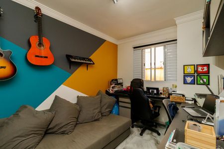 Casa de condomínio à venda com 140m², 3 quartos e 2 vagasQuarto