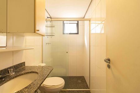 Apartamento para alugar com 128m², 3 quartos e 2 vagas Apartamento para alugar com 128m², 3 quartos e 2 vagasBanheiro da Suíte 1