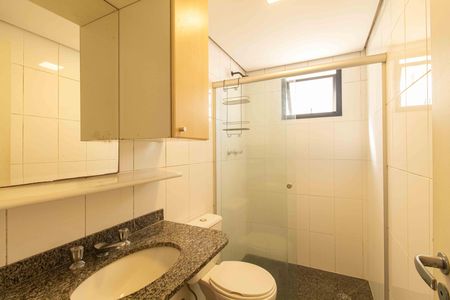 Apartamento para alugar com 128m², 3 quartos e 2 vagas Apartamento para alugar com 128m², 3 quartos e 2 vagasBanheiro da Suíte 1