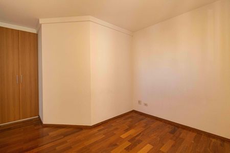 Apartamento para alugar com 128m², 3 quartos e 2 vagas Apartamento para alugar com 128m², 3 quartos e 2 vagasSuíte 3