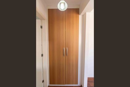 Apartamento para alugar com 128m², 3 quartos e 2 vagas Apartamento para alugar com 128m², 3 quartos e 2 vagasCorredor