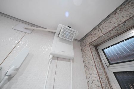 Casa para alugar com 110m², 2 quartos e sem vagaBanheiro