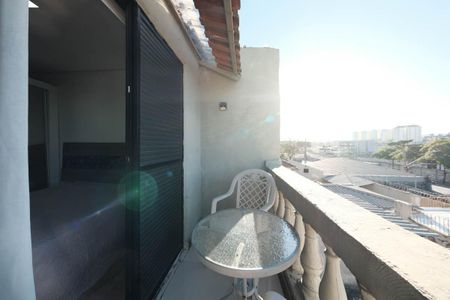 Casa para alugar com 110m², 2 quartos e sem vagaVaranda do Quarto 2