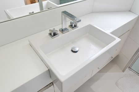 Apartamento para alugar com 57m², 1 quarto e 2 vagasBanheiro da Suíte