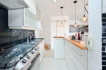 Apartamento para alugar com 57m², 1 quarto e 2 vagasCozinha