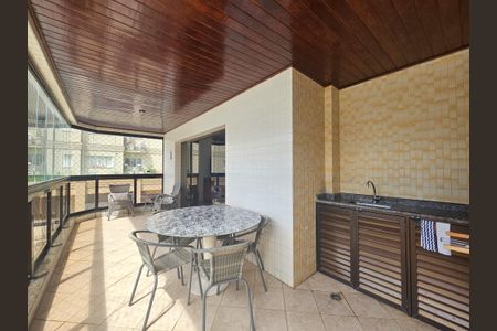 Apartamento para alugar com 145m², 2 quartos e 2 vagas Apartamento para alugar com 145m², 2 quartos e 2 vagasSacada