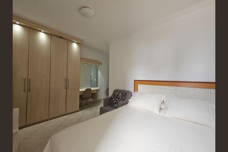 Apartamento para alugar com 145m², 2 quartos e 2 vagas Apartamento para alugar com 145m², 2 quartos e 2 vagasSuíte